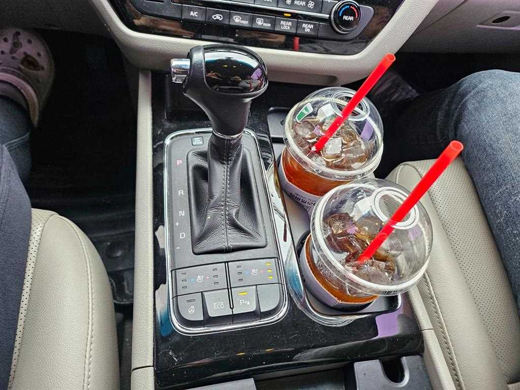 KIA Carnival 2016 Negro - Importación desde Corea - HF Imports Iquique - Foto 15