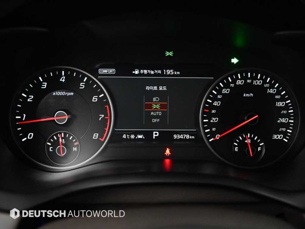 KIA Stinger - Vista 8