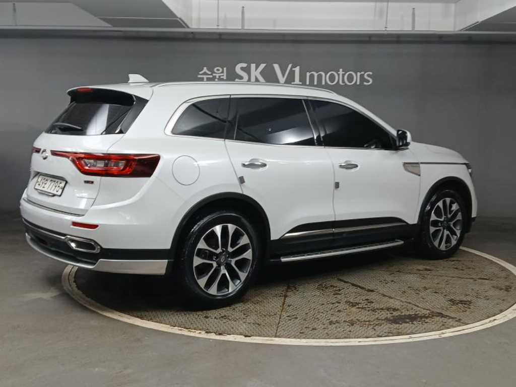 SAMSUNG QM6 - Vista 4