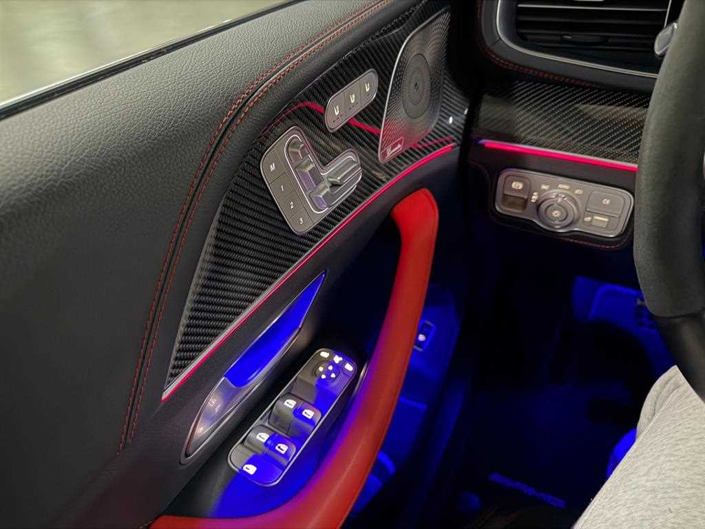 Mercedes Benz GLE Class - Vista 12