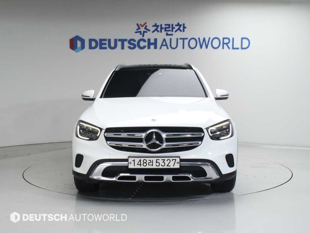 Mercedes Benz GLC Class 2020 Blanco - Importación desde Corea - HF Imports Iquique - Foto 1