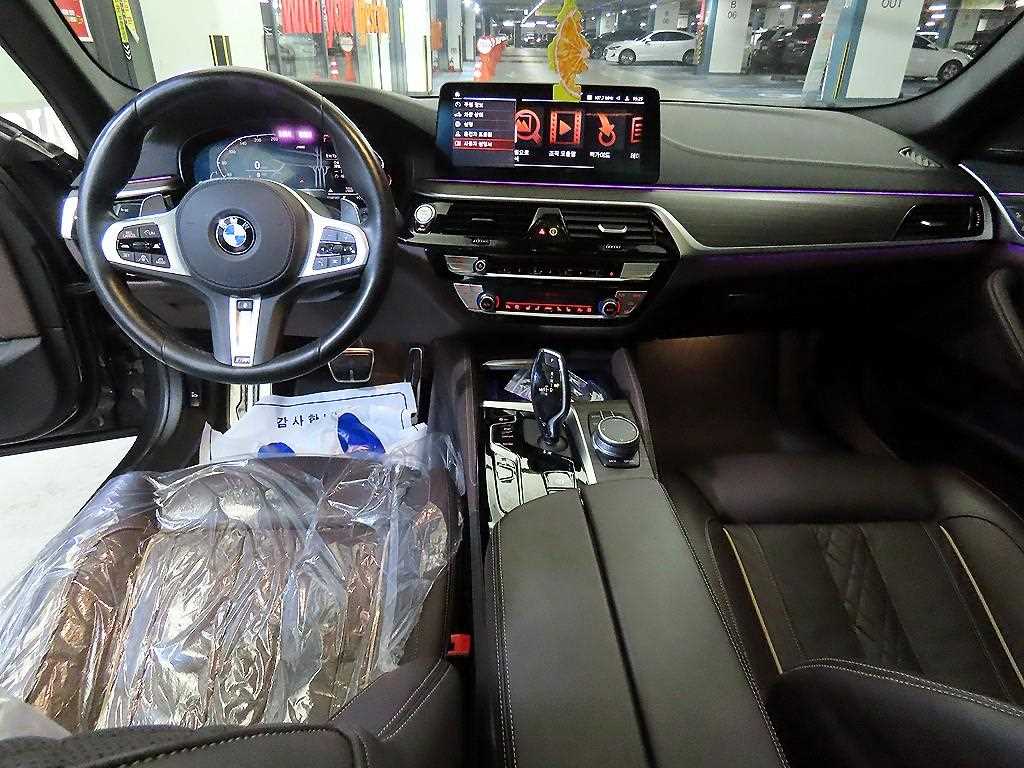 BMW 5 Series - Vista 10