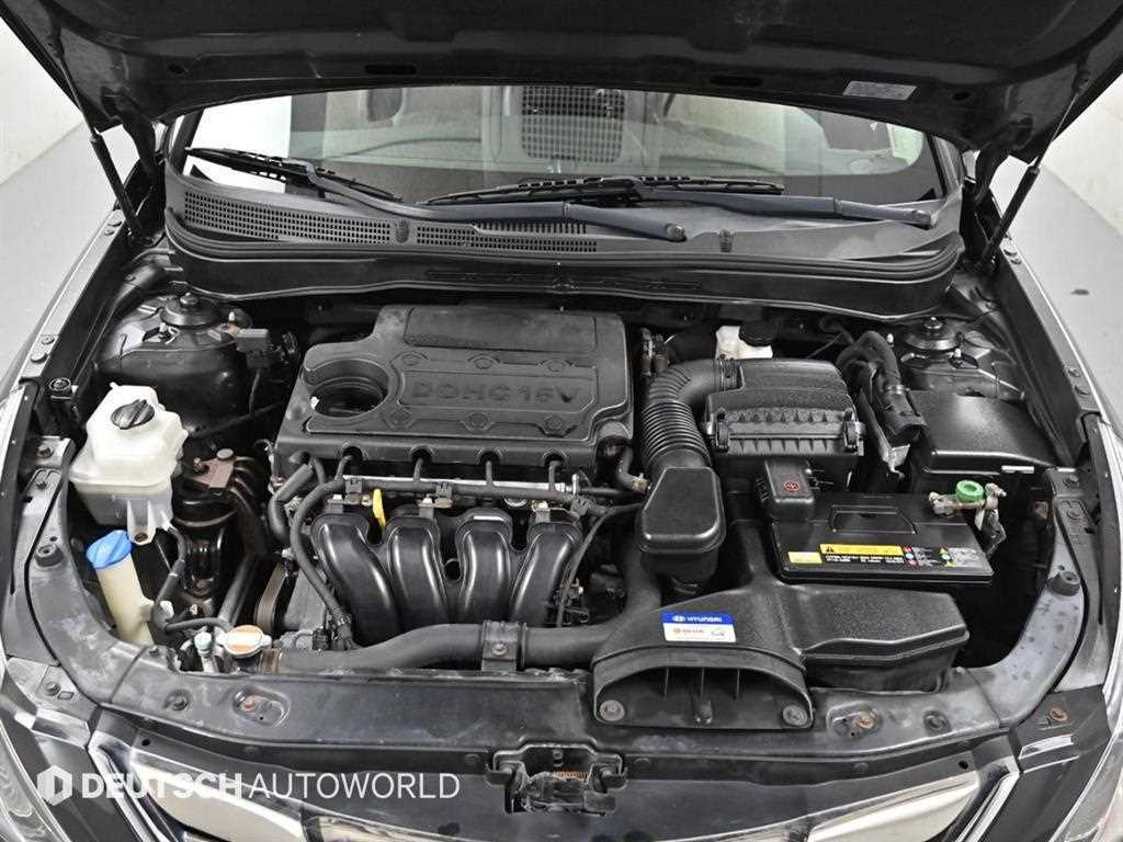 HYUNDAI Sonata - Vista 6