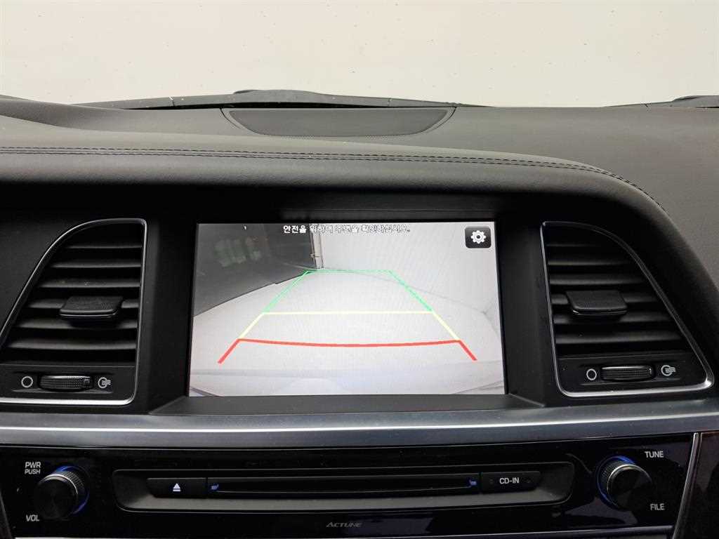 HYUNDAI Aslan - Vista 10