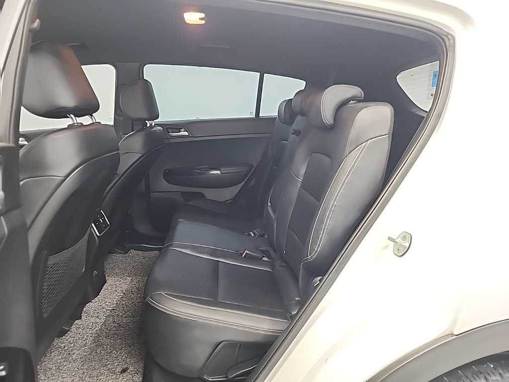 KIA Sportage - Vista 12