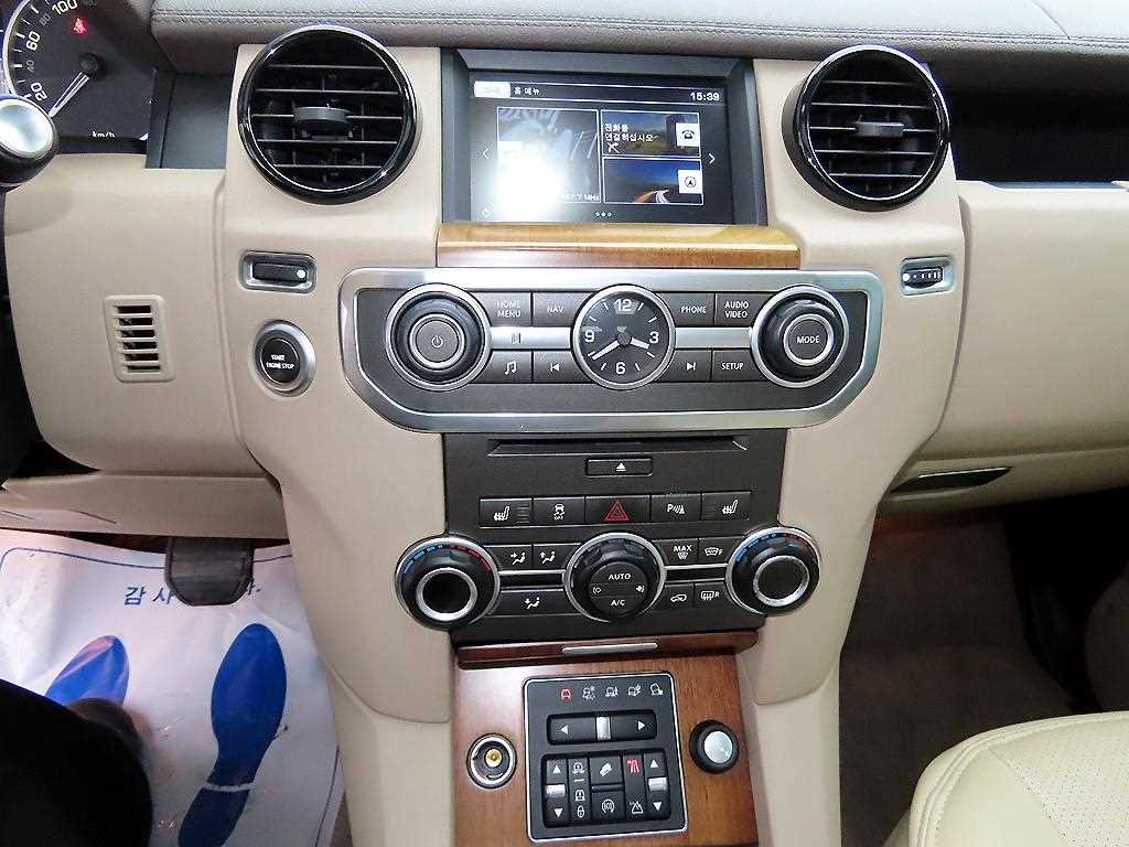 Land Rover Discovery - Vista 11