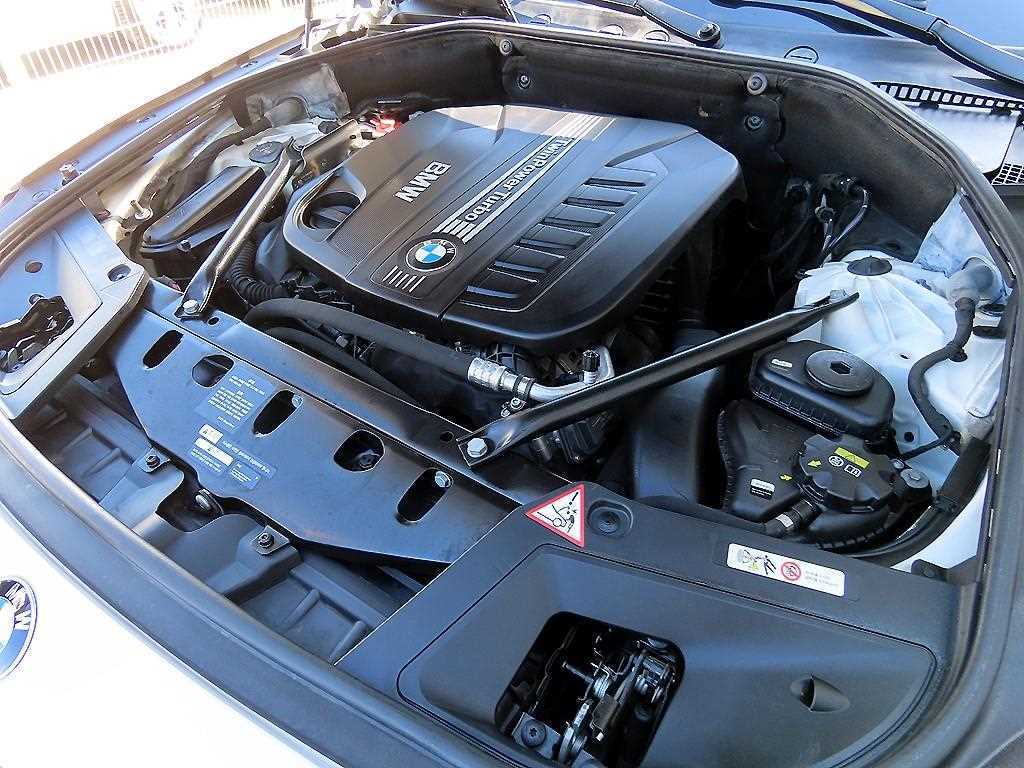 BMW Gran Turismo 2016 Blanco - Importación desde Corea - HF Imports Iquique - Foto 19