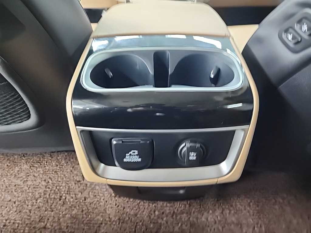 KIA Carnival 2023 Blanco - Importación desde Corea - HF Imports Iquique - Foto 13