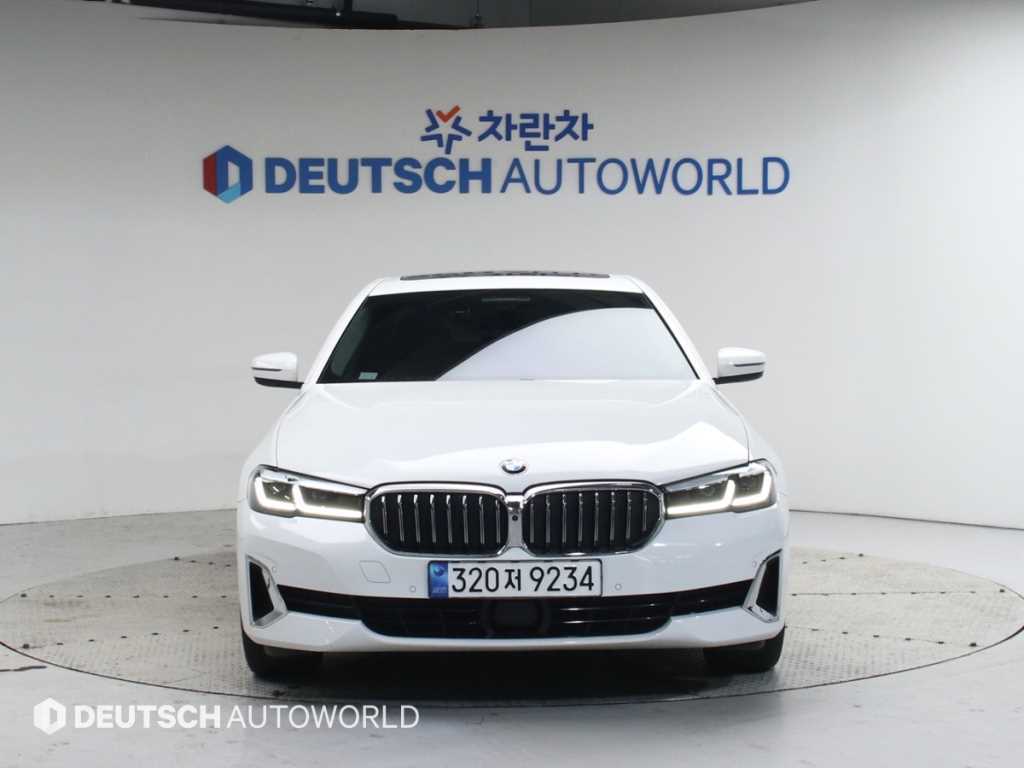 BMW 5 Series - Vista 3