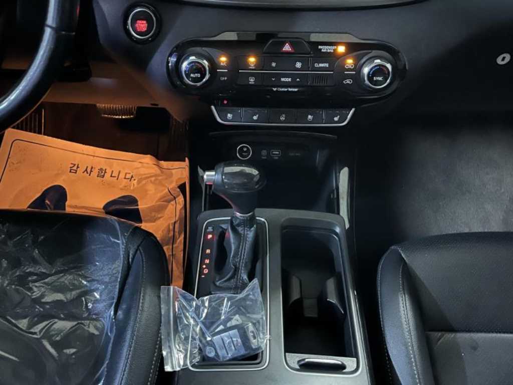 KIA Sorento - Vista 10