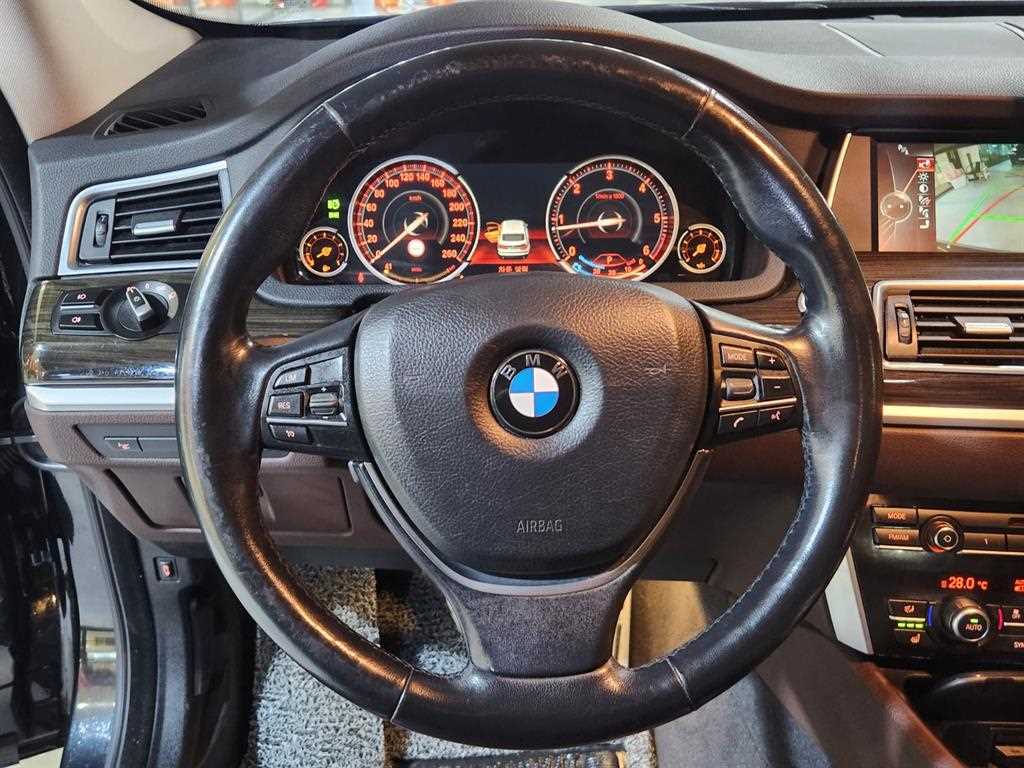 BMW Gran Turismo 2016 Negro - Importación desde Corea - HF Imports Iquique - Foto 16