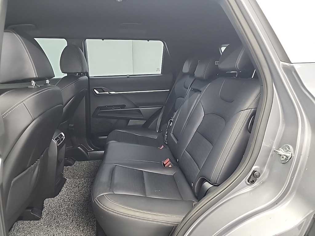 Ssangyong Torres - Vista 12