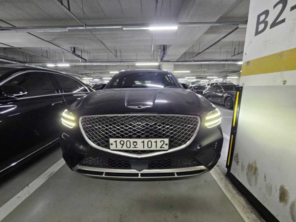 Genesis GV70 - Vista 9