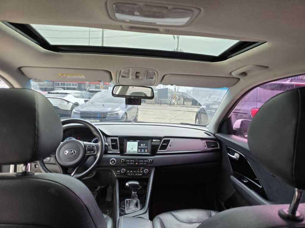 KIA Niro 2017 Blanco - Importación desde Corea - HF Imports Iquique - Foto 15