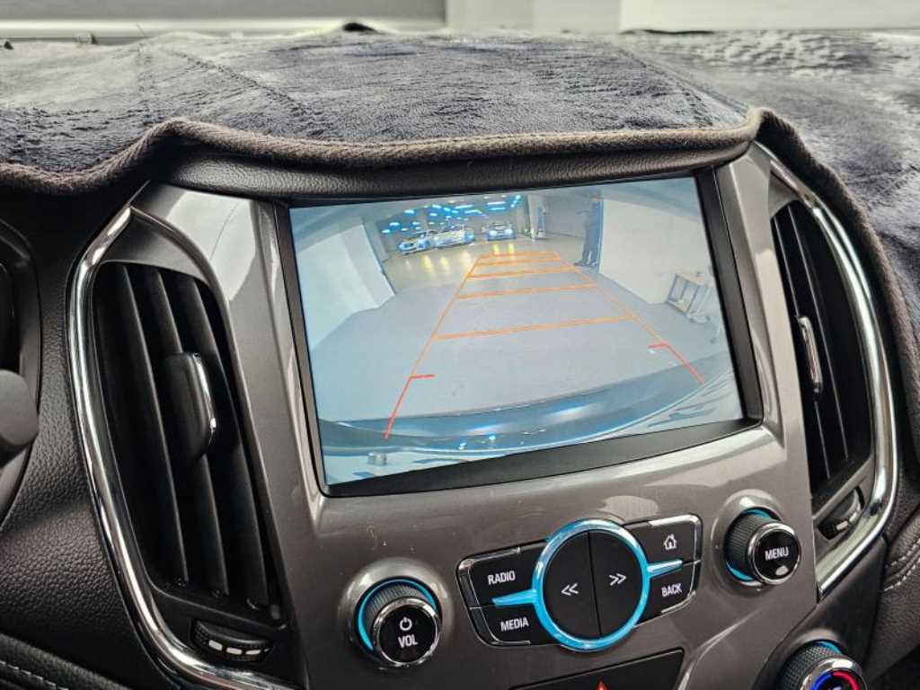 Chevrolet Cruise 2017 Gris - Importación desde Corea - HF Imports Iquique - Foto 15