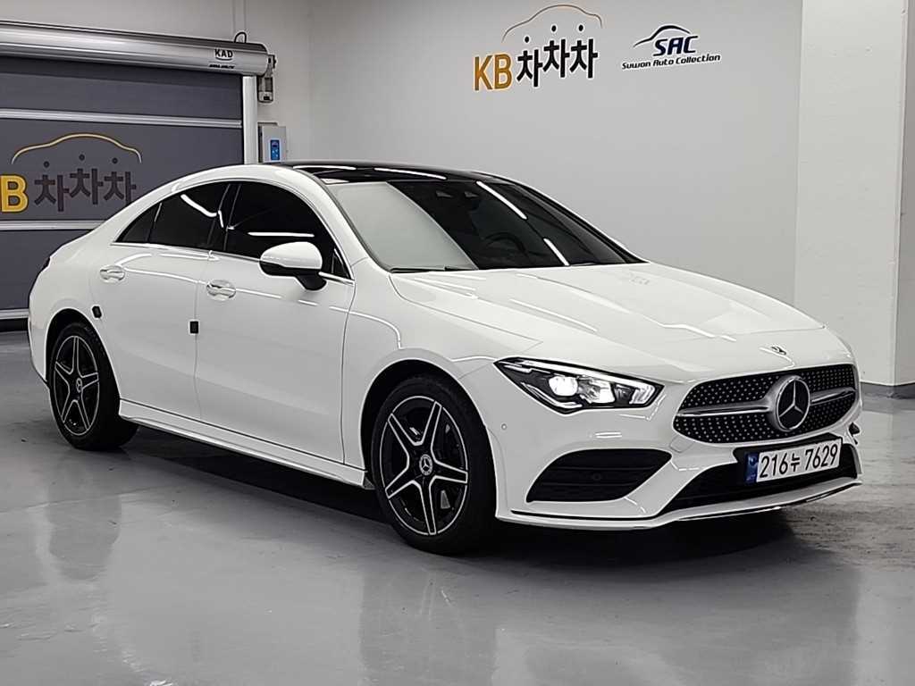 Mercedes Benz CLA Class - Vista 4