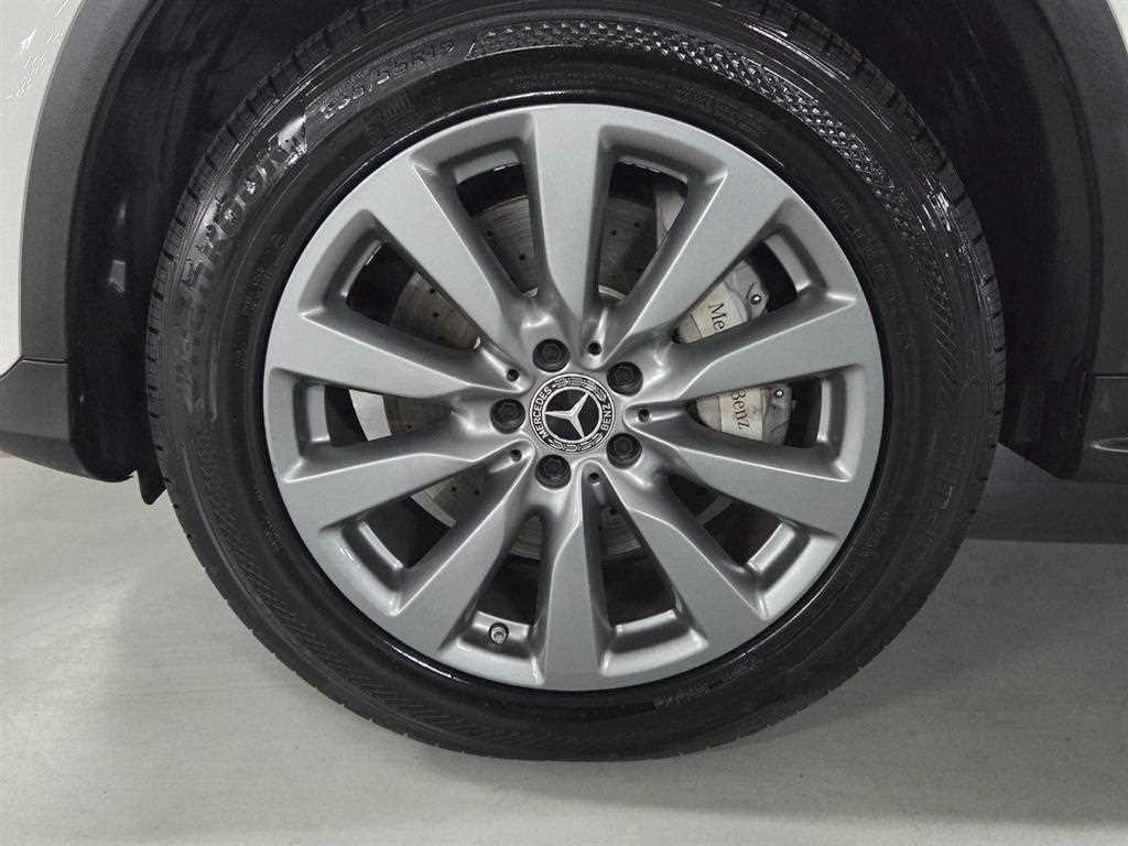 Mercedes Benz GLC Class 2019 Blanco - Importación desde Corea - HF Imports Iquique - Foto 18