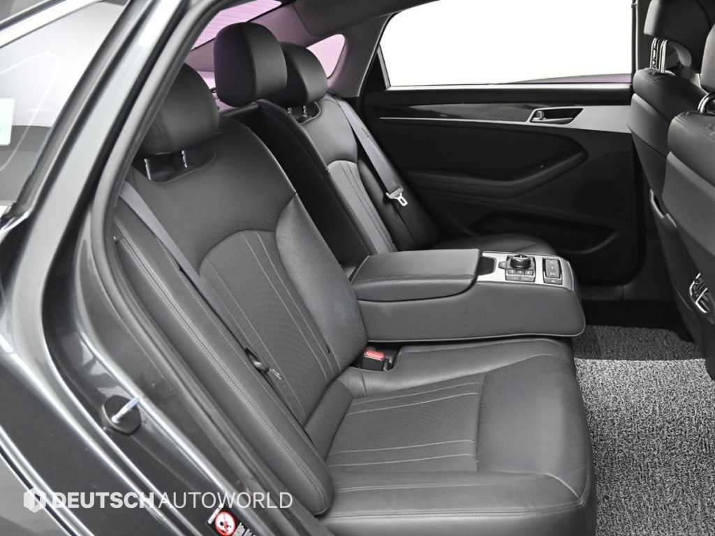 Genesis G80 - Vista 12