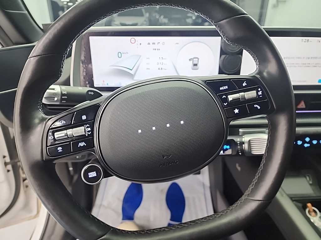 HYUNDAI Ioniq 6 - Vista 10