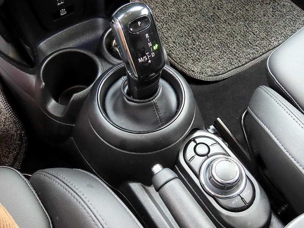 Mini Cooper - Vista 11