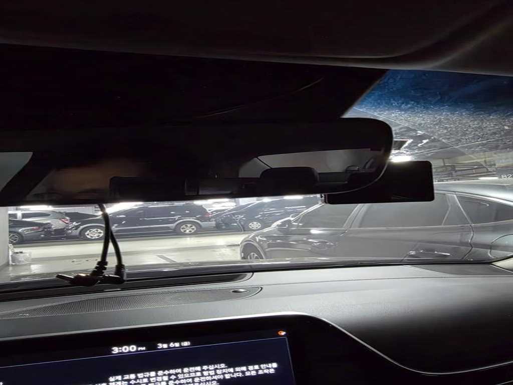 HYUNDAI Grandeur - Vista 6