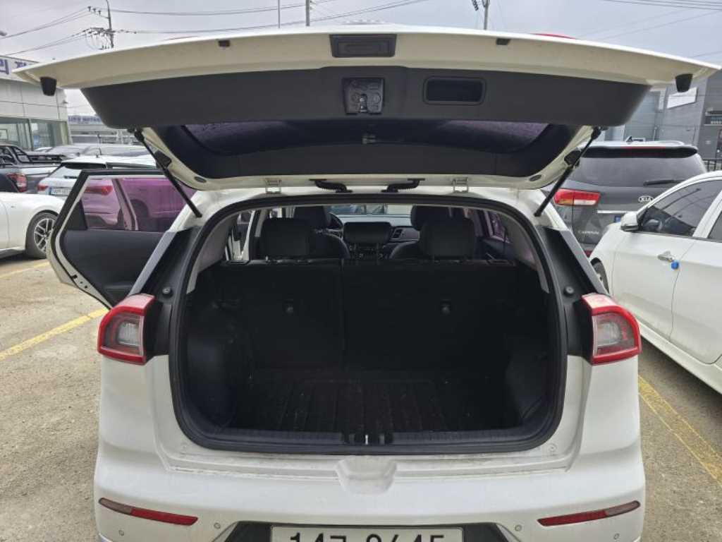 KIA Niro 2017 Blanco - Importación desde Corea - HF Imports Iquique - Foto 16