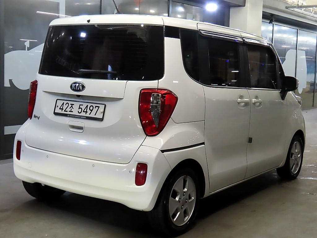 KIA Ray - Vista 4