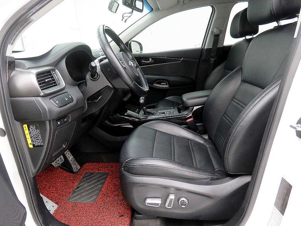 KIA Sorento - Vista 7