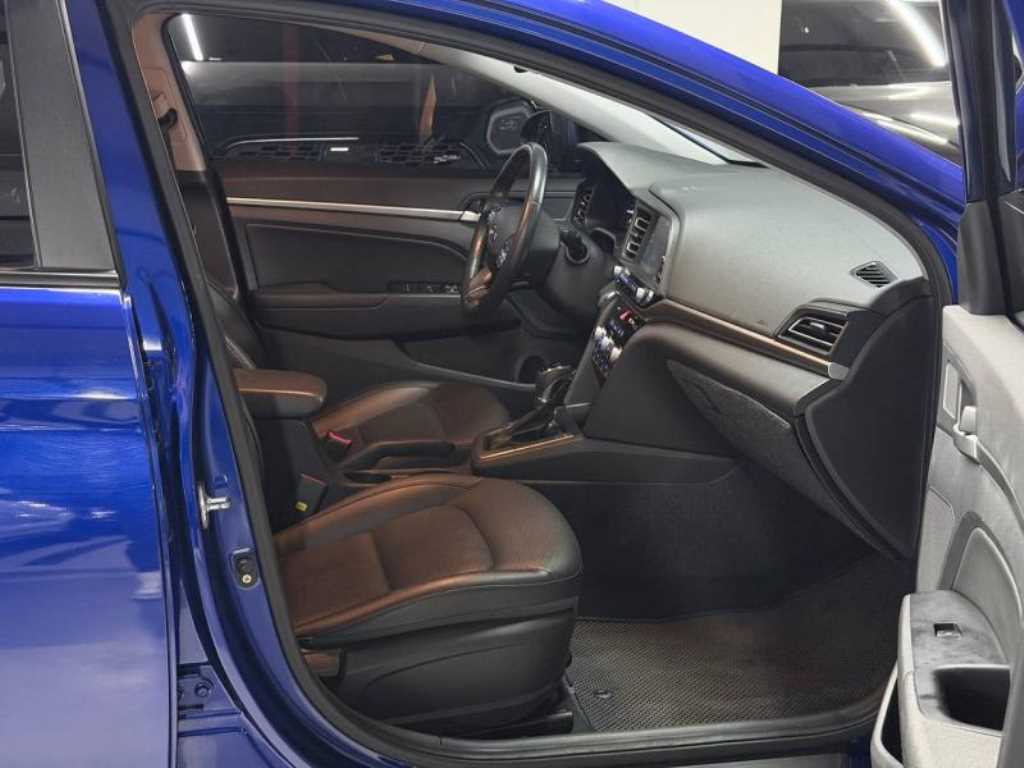 HYUNDAI Avante 2020 - Importación desde Corea - HF Imports Iquique - Foto 17