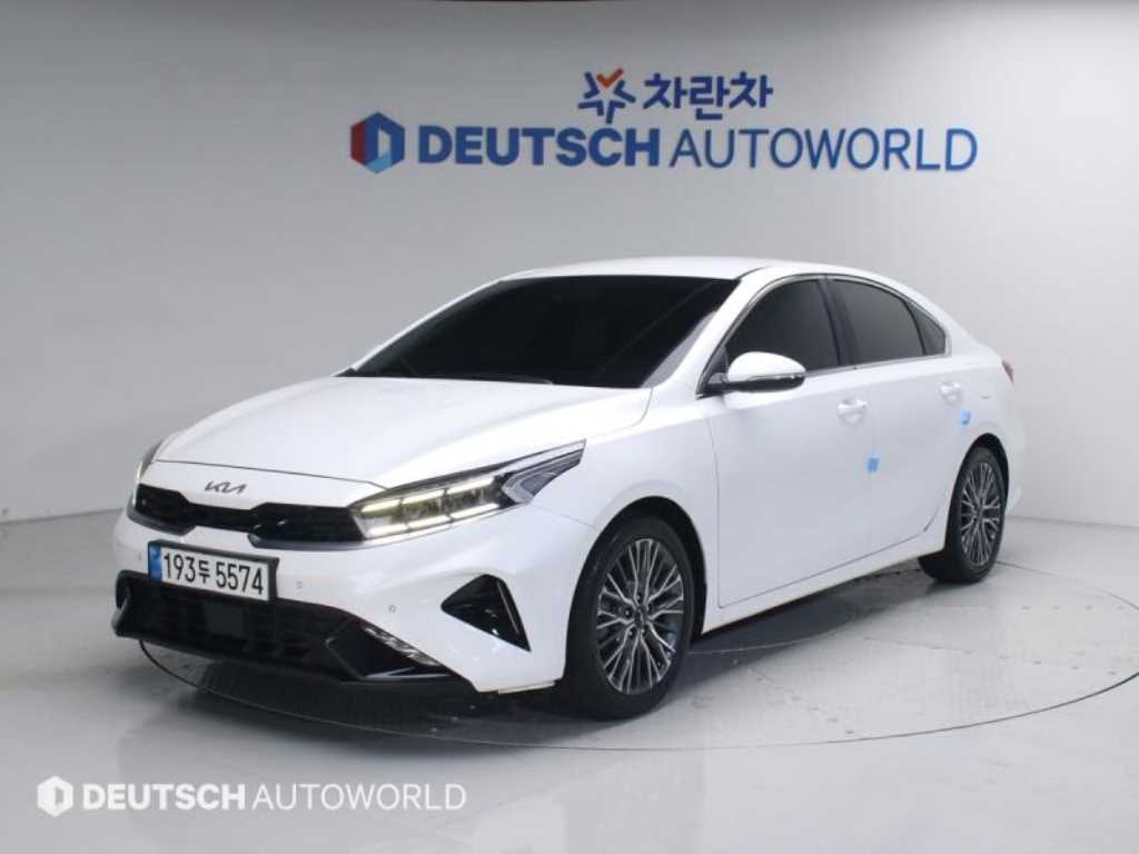 KIA K3 2022 Blanco - Importación desde Corea - HF Imports Iquique - Foto 1