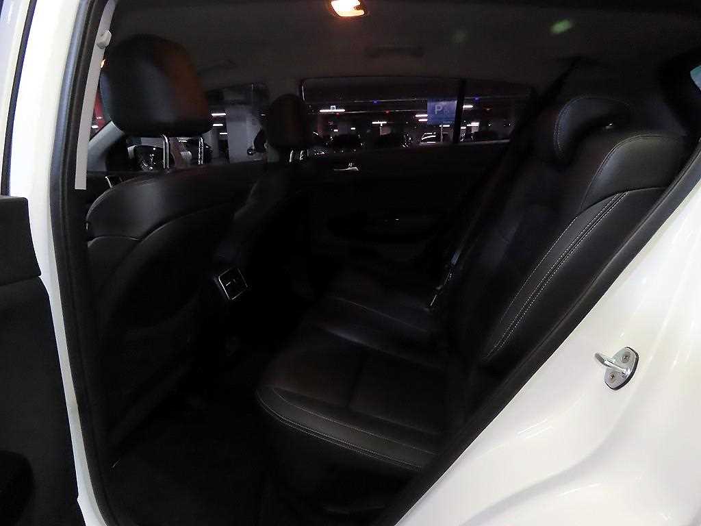 KIA Sportage - Vista 7