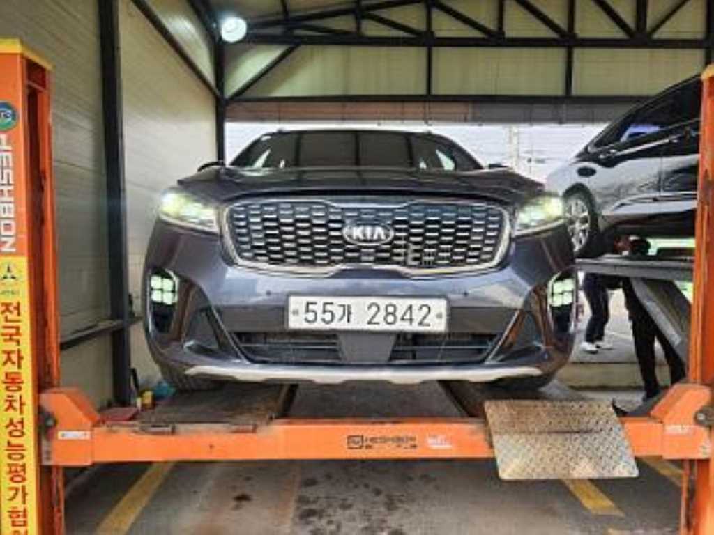 KIA Sorento 2019 Gris - Importación desde Corea - HF Imports Iquique - Foto 1