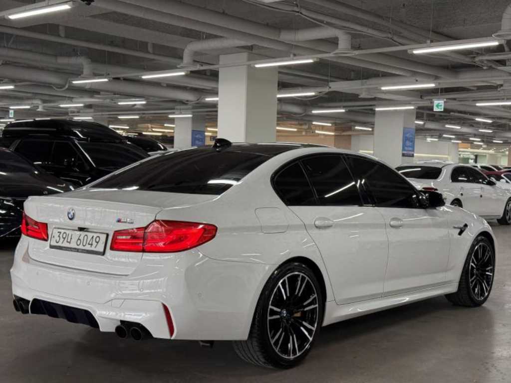 BMW 5 Series - Vista 4