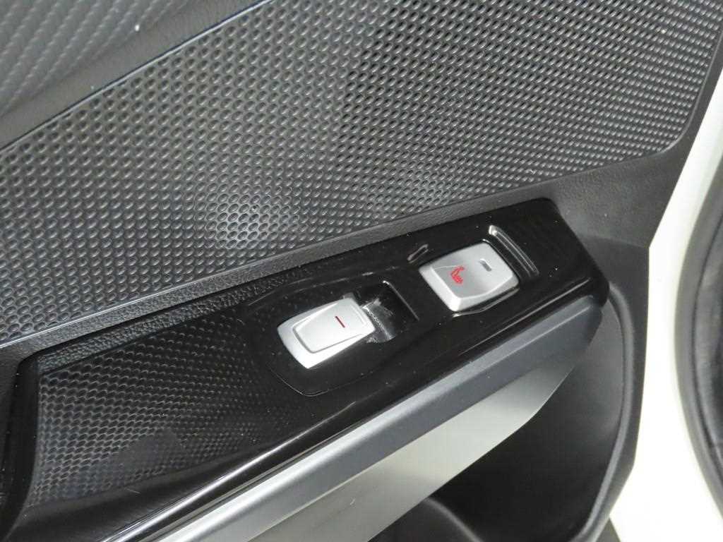 Ssangyong Tivoli 2016 - Importación desde Corea - HF Imports Iquique - Foto 16