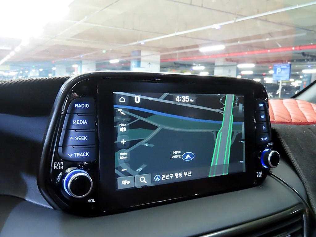 HYUNDAI Tucson 2019 Gris - Importación desde Corea - HF Imports Iquique - Foto 13