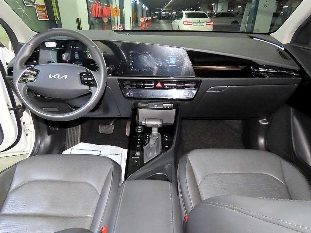 KIA Niro - Vista 10