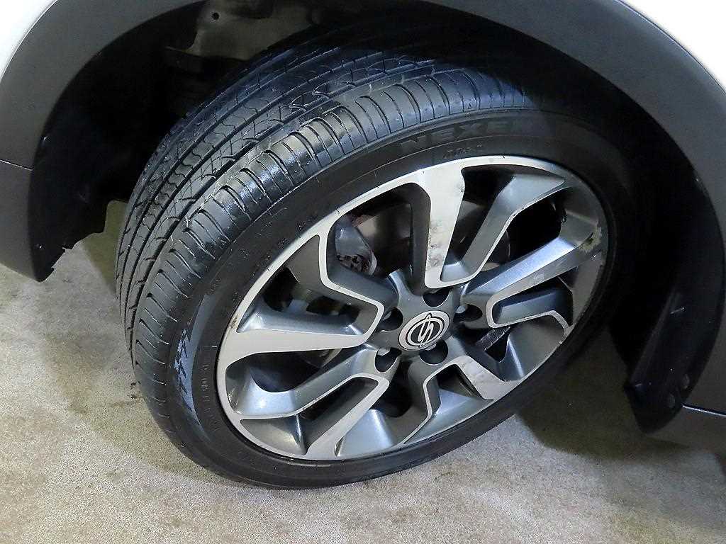 Ssangyong Tivoli 2016 Blanco - Importación desde Corea - HF Imports Iquique - Foto 20