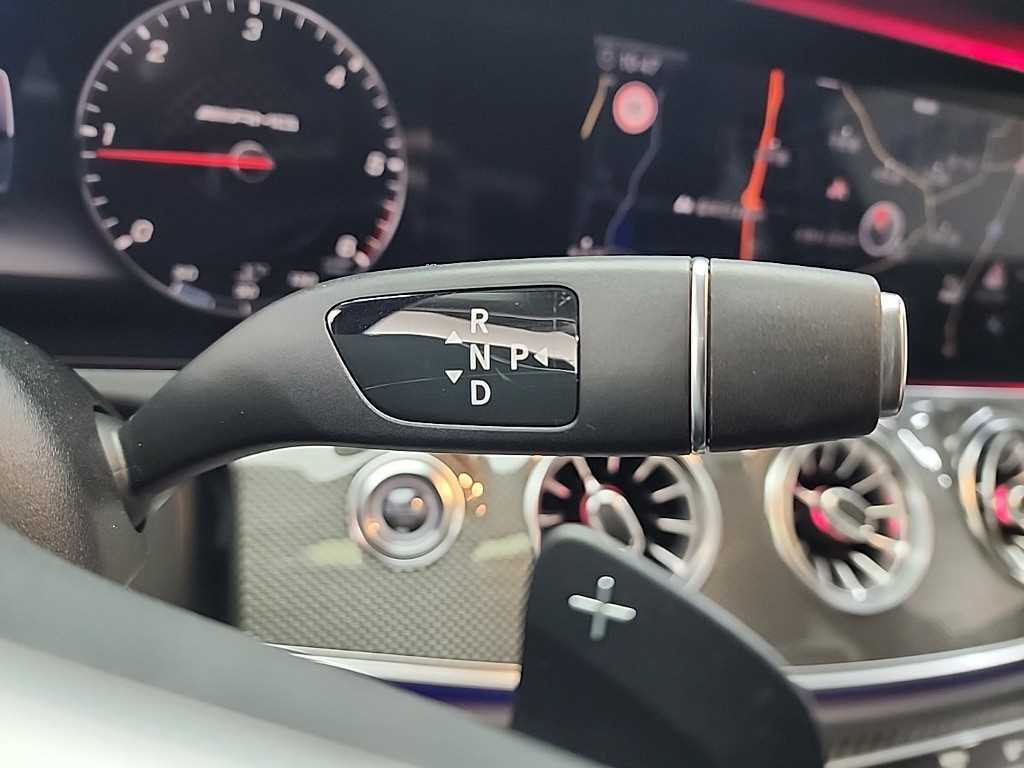 Mercedes Benz CLS Class - Vista 8