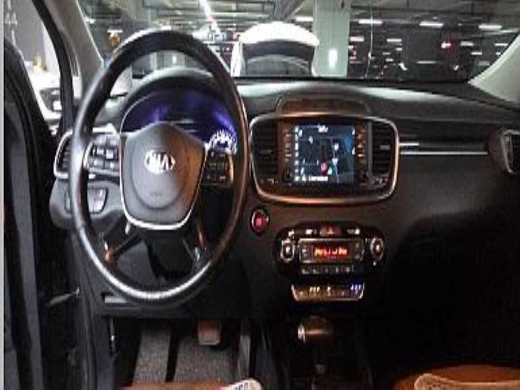 KIA Sorento - Vista 3