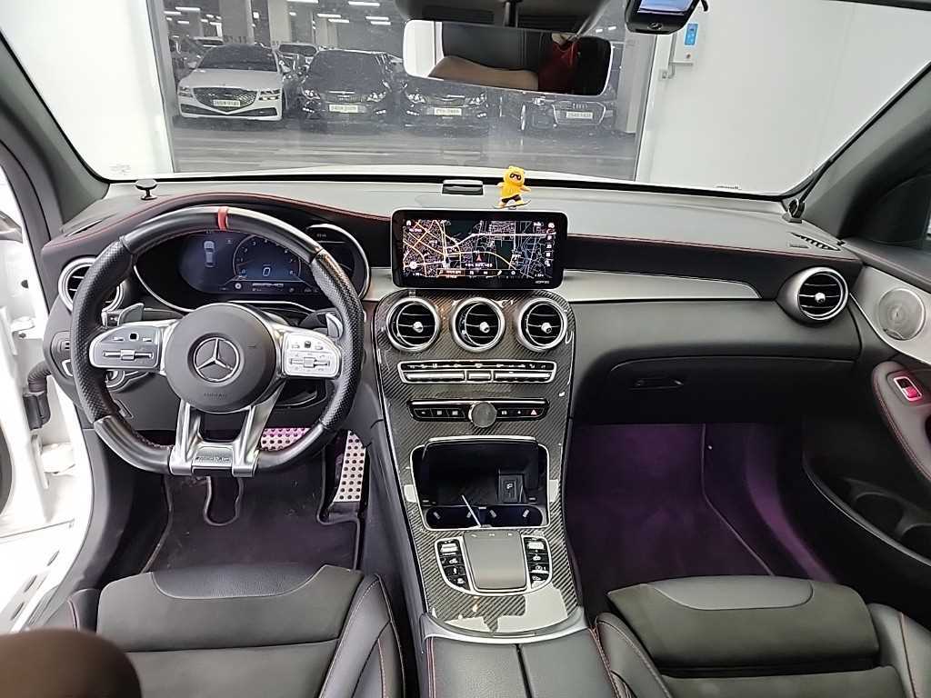 Mercedes Benz GLC Class - Vista 7