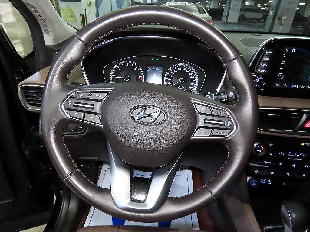 HYUNDAI Santa Fe - Vista 9