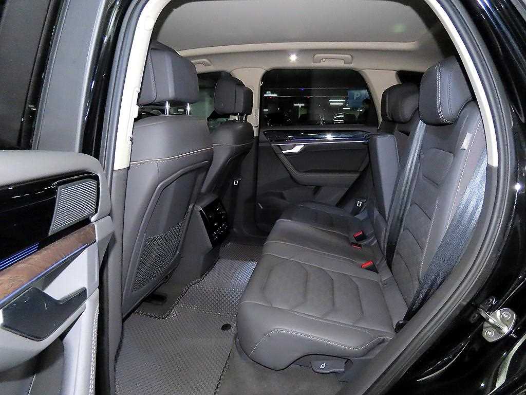 Volkswagen Touareg - Vista 7