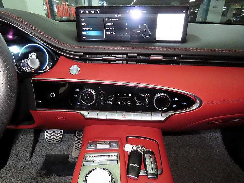 Genesis GV70 - Vista 11