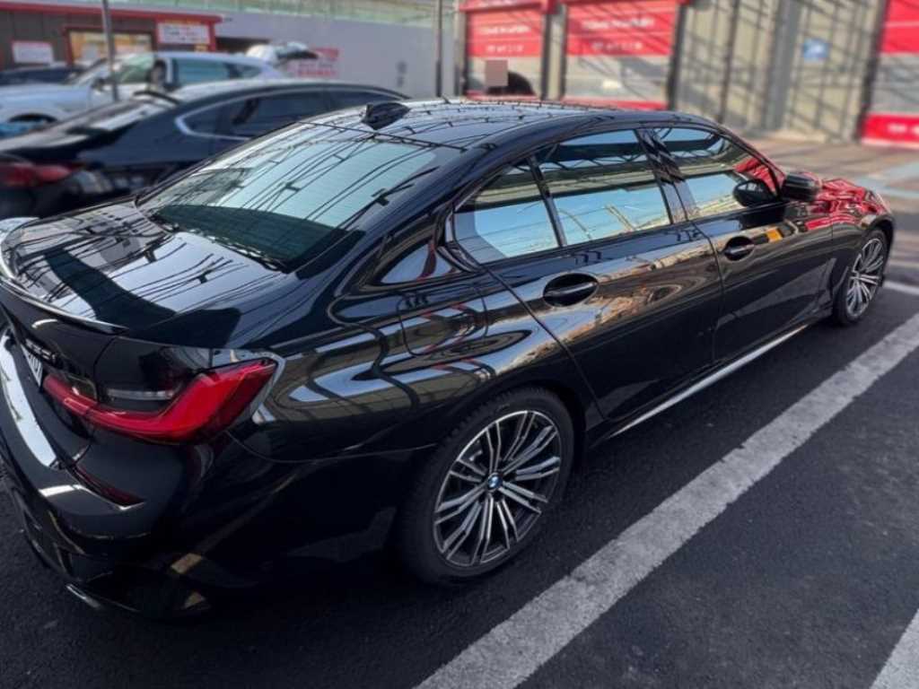 BMW 3 series - Vista 5