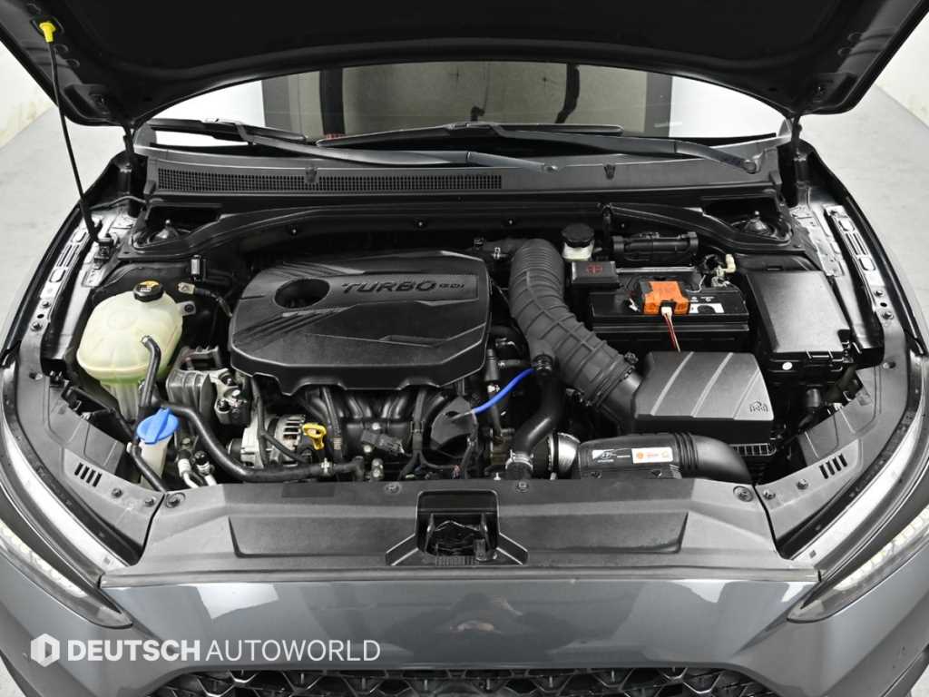 HYUNDAI Veloster - Vista 6