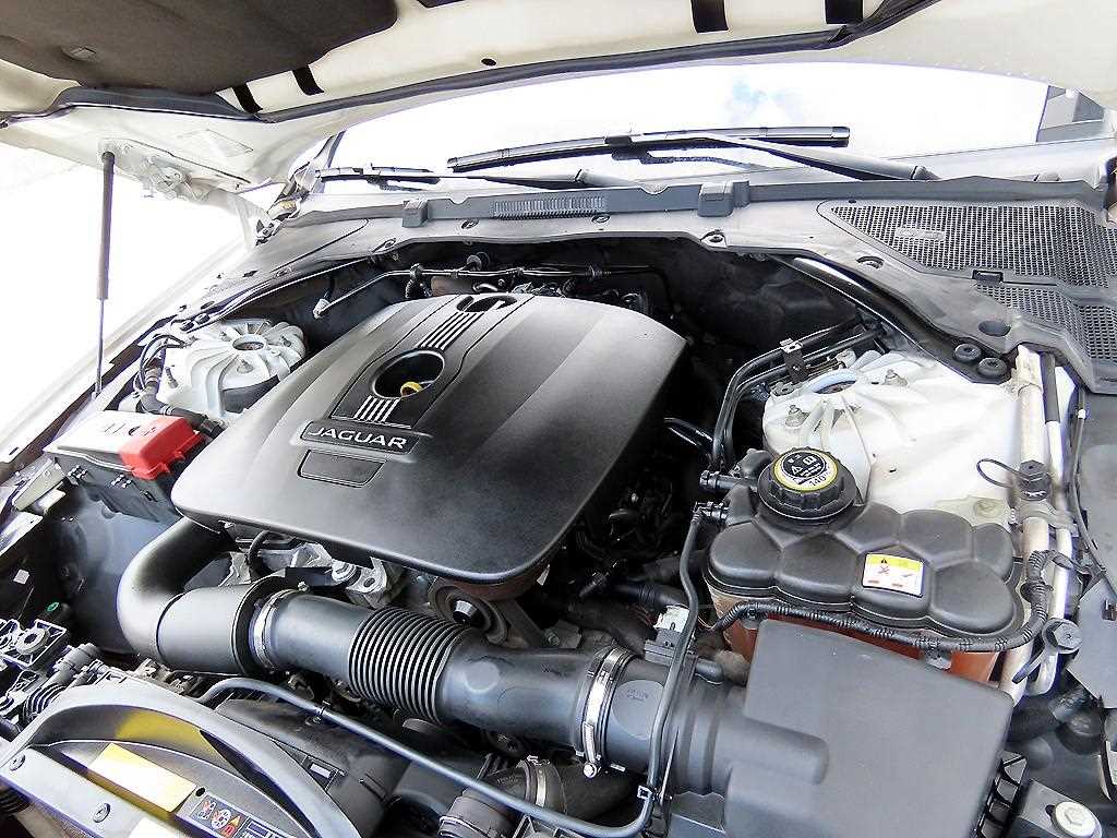 Jaguar XF 2017 Blanco - Importación desde Corea - HF Imports Iquique - Foto 19