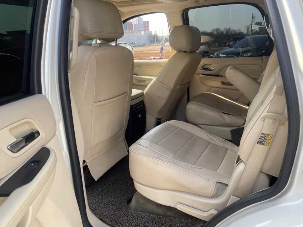 Cadillac Escalade - Vista 10