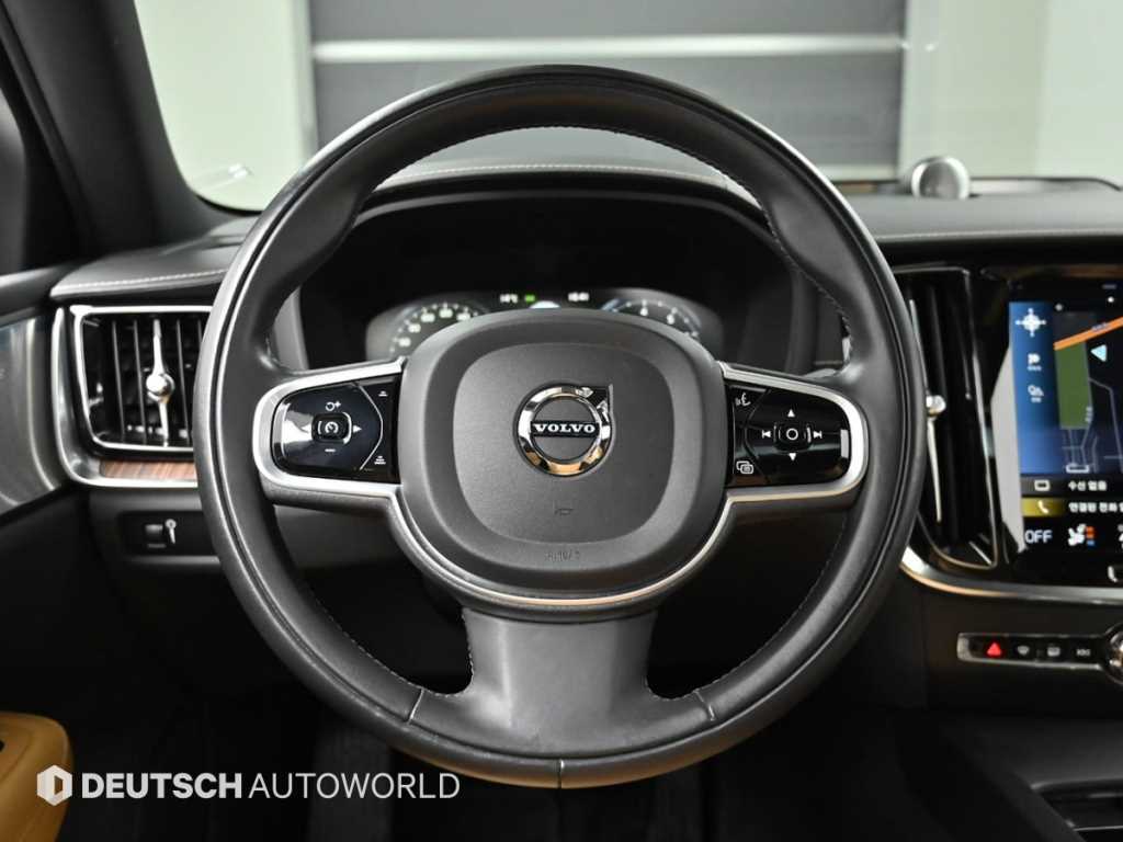 Volvo S60 2022 Negro - Importación desde Corea - HF Imports Iquique - Foto 13