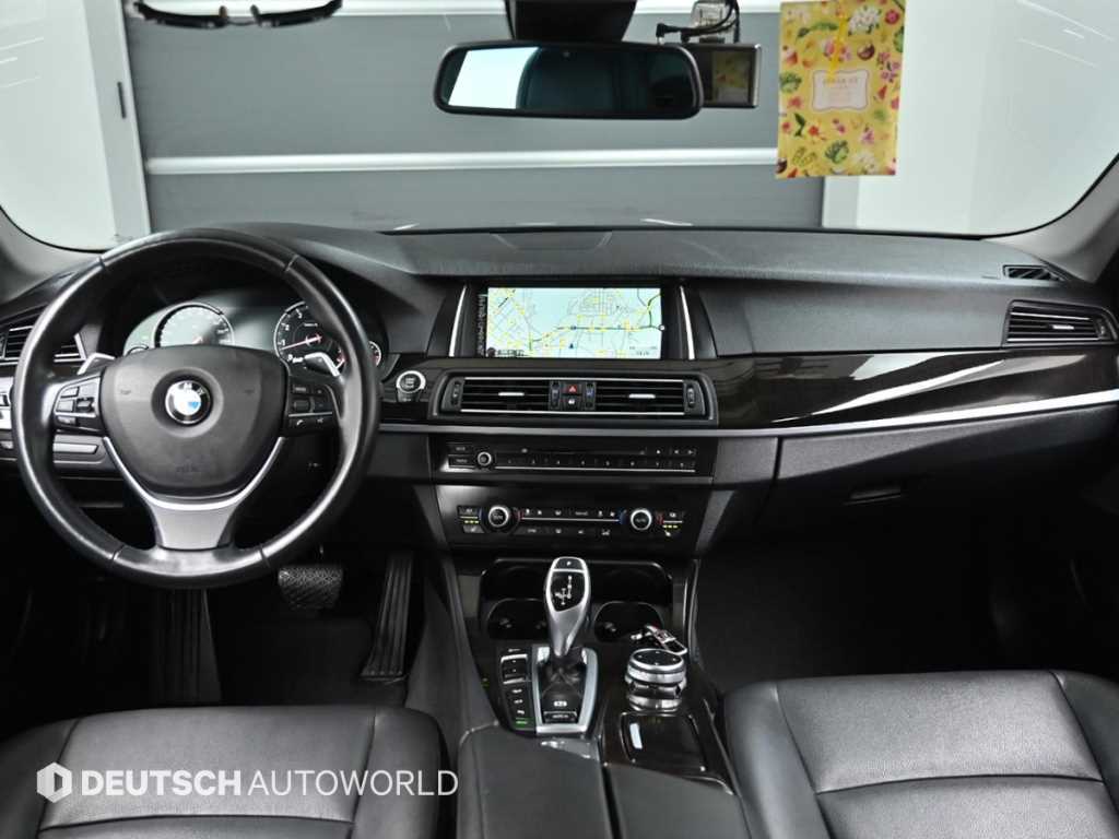 BMW 5 Series - Vista 7