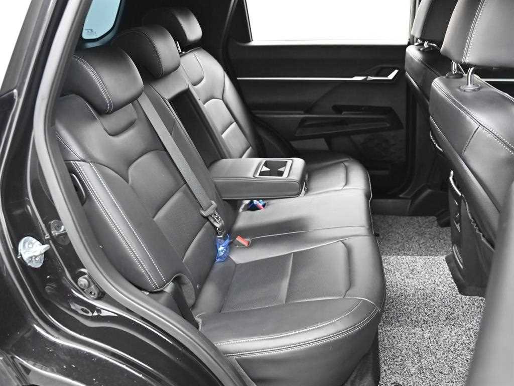 Ssangyong Torres - Vista 12